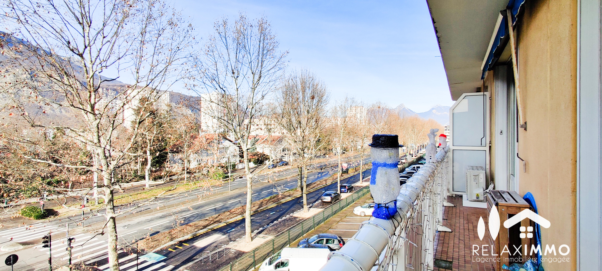 vente LE PONT DE CLAIX T4 TRAVERSANT / PARKING & CAVE